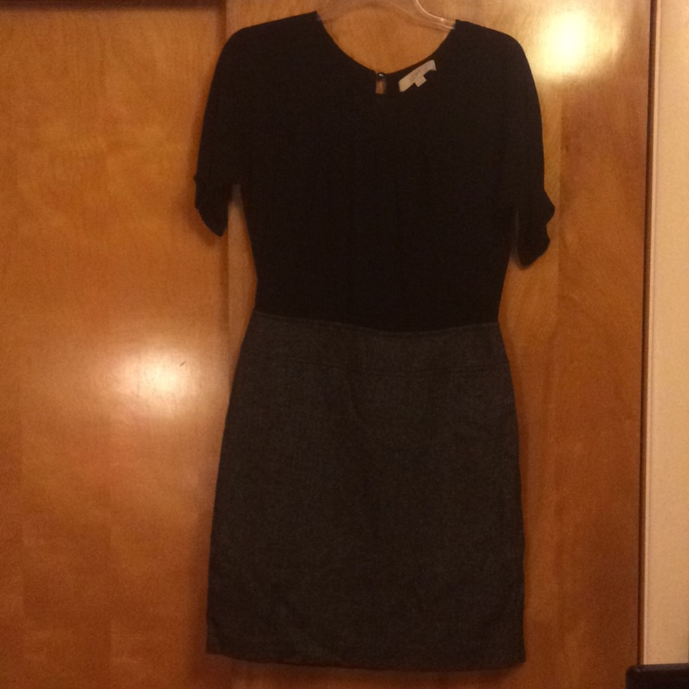 GORGEOUS Loft dress size 4